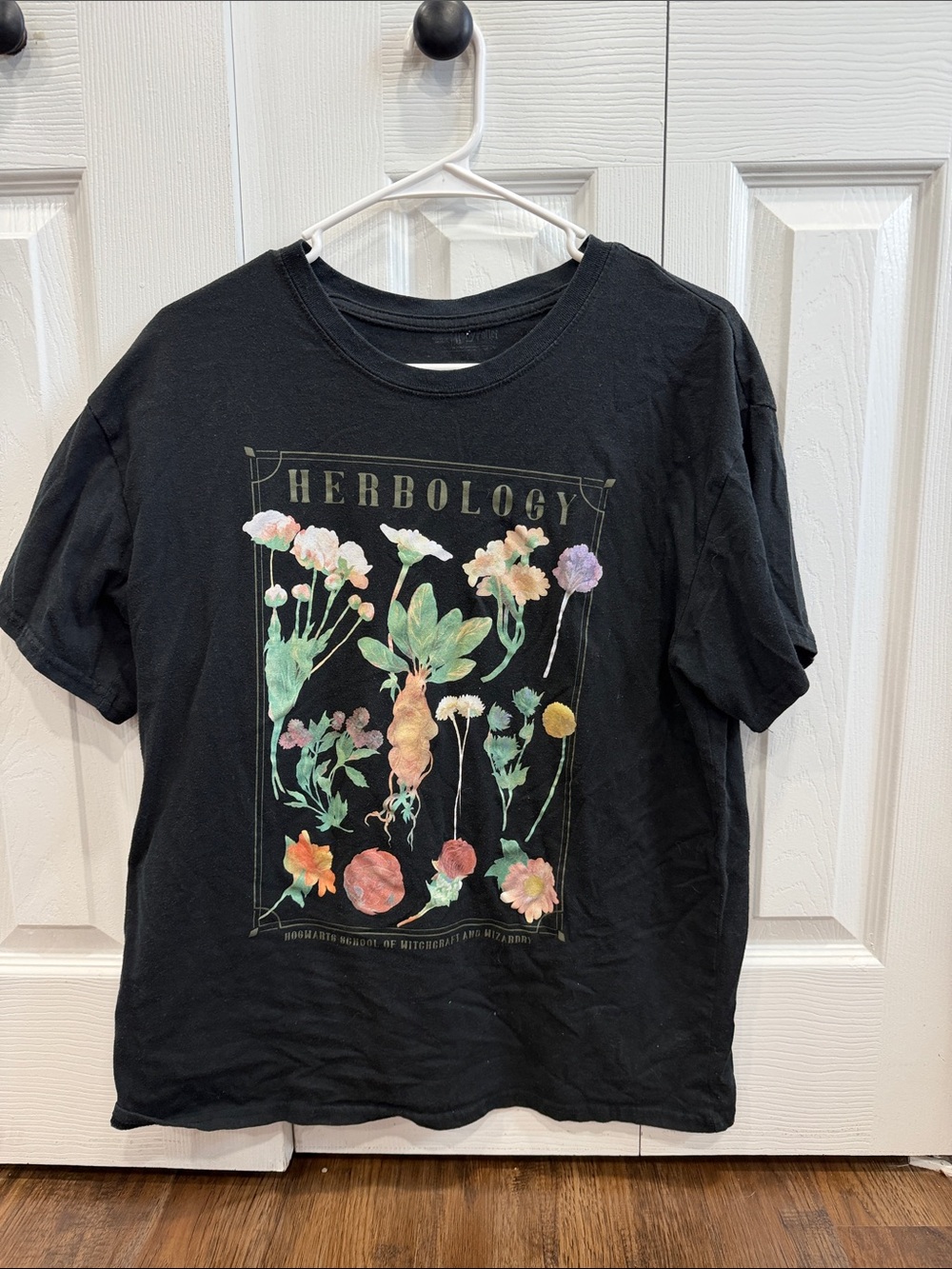 Warner Bros. Black Harry Potter Graphic T-Shirt